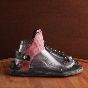 Chacal Sandals Womens SZ EU 40 US 9 BLK Burgundy Leather Flat Shoes Contemporary